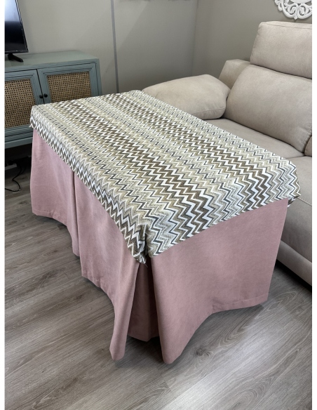 Ropa de Mesa de Camilla Antimanchas Aterciopelada Triple Grueso Nature Rosa con Tapete Deluxe Tierra