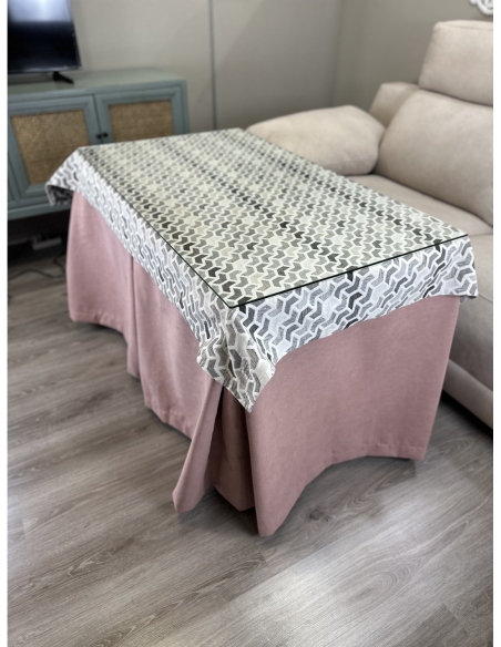 Ropa de Mesa de Camilla Antimanchas Aterciopelada Triple Grueso Nature Rosa con Tapete Deluxe Covac