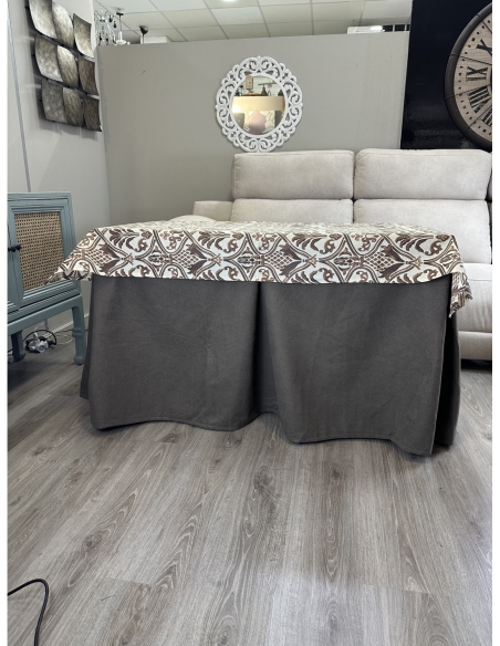 Ropa de Mesa de Camilla Antimanchas Aterciopelada Triple Grueso Nature Marrón con Tapete Deluxe Ule Marrón