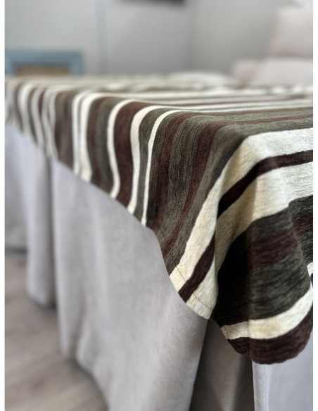 Ropa de Mesa de Camilla Antimanchas Aterciopelada Triple Grueso Nature Beige con Tapete Deluxe Líneas Tonos Beige