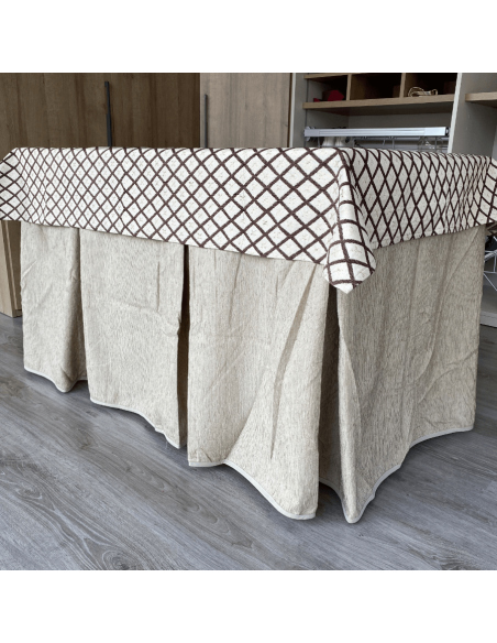 Ropa Elegante 10 Pliegues Reforzada color Beige con Tapete Libano