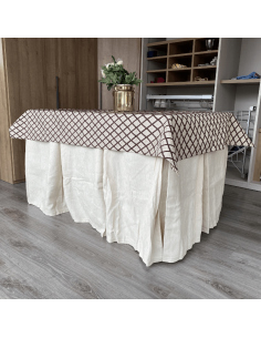 Ropa de Mesa Camilla Elegante 10 Pliegues Reforzada color Marfil con Tapete Libano Multimedida 2