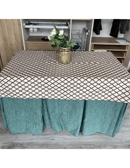 Ropa Elegante 10 Pliegues Reforzada color Verde con Tapete Libano