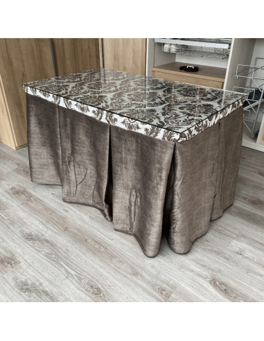 Conjunto Completo Antimanchas Aterciopelado con Tapete Cosido Chocolate