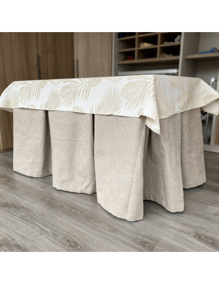 Ropa de Mesa Camilla Antimanchas Aterciopelada Triple Grueso Beige con Tapete Flor Beige Multimedida