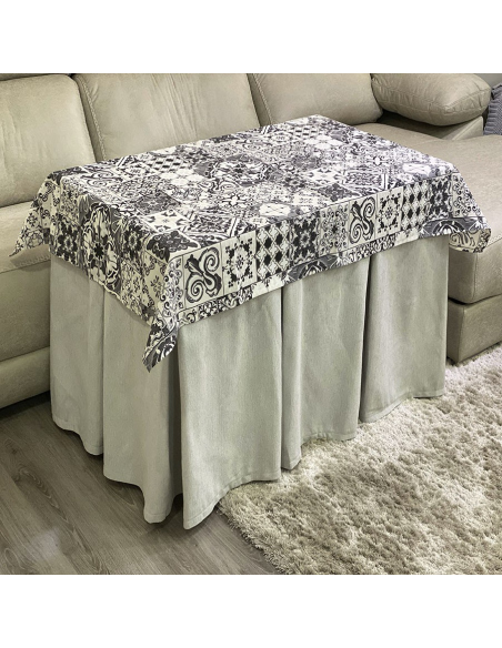 Conjunto Ropa Elegante 10 Pliegues Gris Claro con Tapete