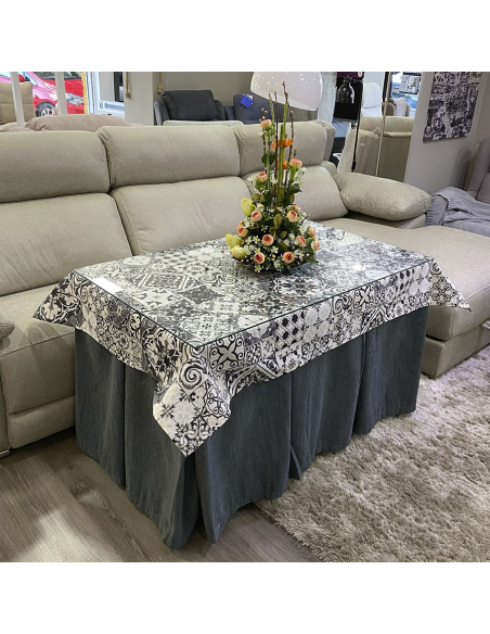 Conjunto Ropa Elegante 10 Pliegues Gris con Tapete Azulejo