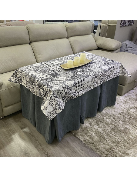 Conjunto Ropa Elegante 10 Pliegues Gris con Tapete Azulejo