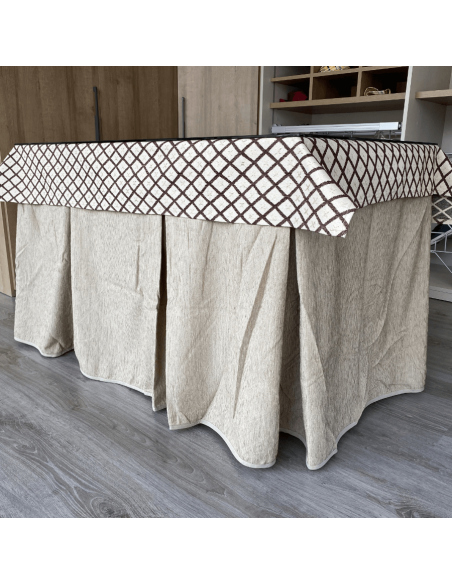 Conjunto chenilla 8 pliegues Beige costura reforzada con tapete Líbano Choco