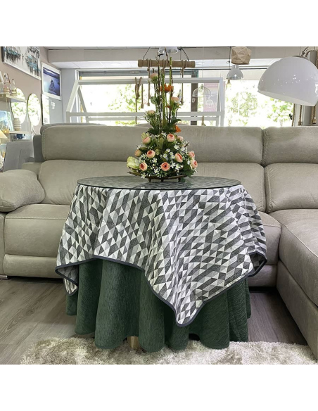 Conjunto Mesa Redonda + Ropa Chenilla Costura Reforzada color Verde Multimedida con Tapete Picasso