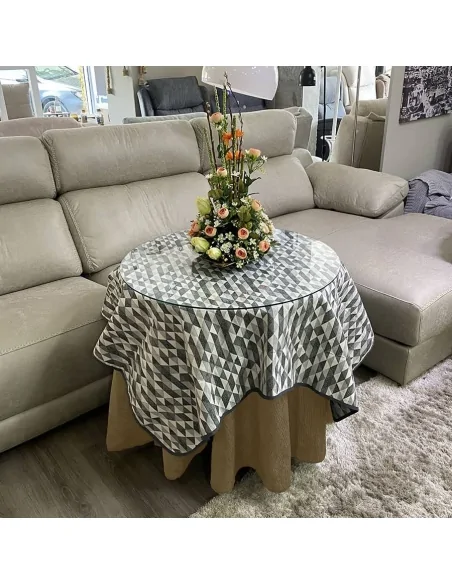 Conjunto Mesa Redonda + Ropa Chenilla Costura Reforzada color Beige con Tapete Picasso Multimedida