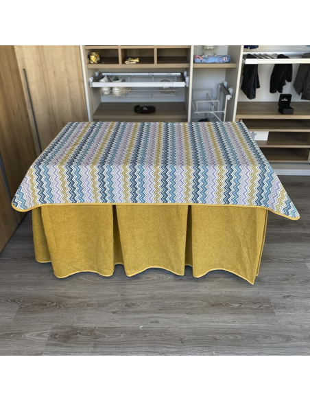 Conjunto Multimedida Mesa + Ropa Antimanchas Extragruesa Gran Capacidad Calórica color Mostaza con Tapete