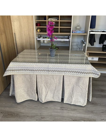 Conjunto Multimedida Mesa + Ropa Antimanchas Extragruesa Gran Capacidad Calórica color Beige con Tapete