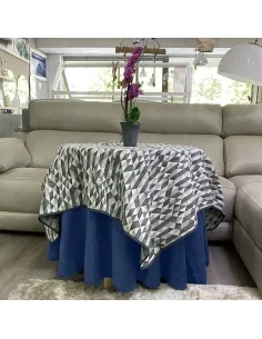 Ropa Mesa Redonda Chenilla Costura Reforzada color Azul con Tapete Picasso 2