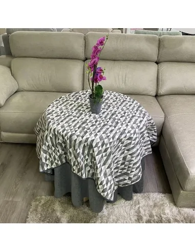 Ropa Mesa Redonda Chenilla Costura Reforzada color Grafito con Tapete Picasso