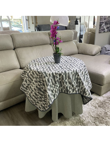 Ropa Mesa Redonda Chenilla Costura Reforzada color Gris Claro con Tapete Picasso