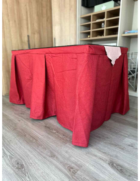 Pack Mesa + Ropa de Mesa Camilla Moderna Antimanchas color Rojo con Camino Rosa