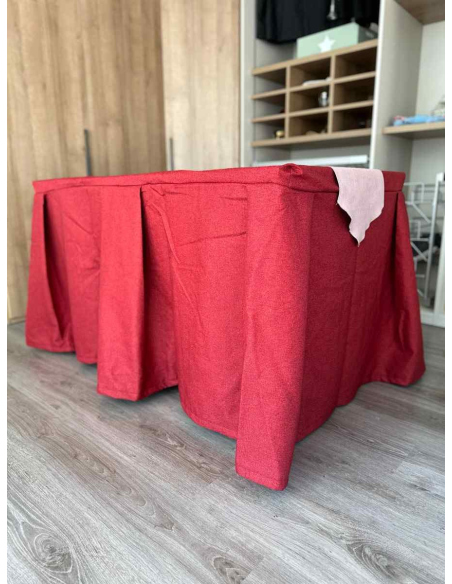 Pack Mesa + Ropa de Mesa Camilla Moderna Antimanchas color Rojo con Camino Rosa