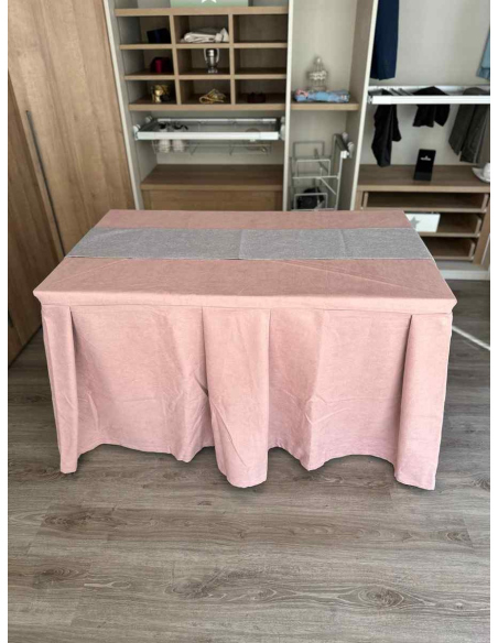 Pack Mesa + Ropa de Mesa Camilla Moderna Antimanchas color Rosa con Camino Gris Plata