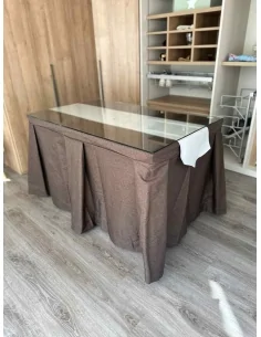 Ropa de Mesa Camilla Moderna Antimanchas color Chocolate con Camino Gris Perla