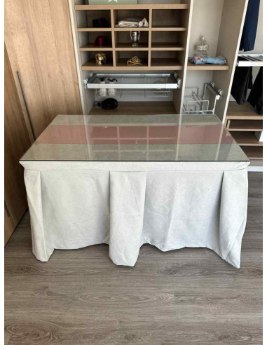 Ropa de Mesa Camilla Moderna Antimanchas color Gris Perla con Camino Rosa