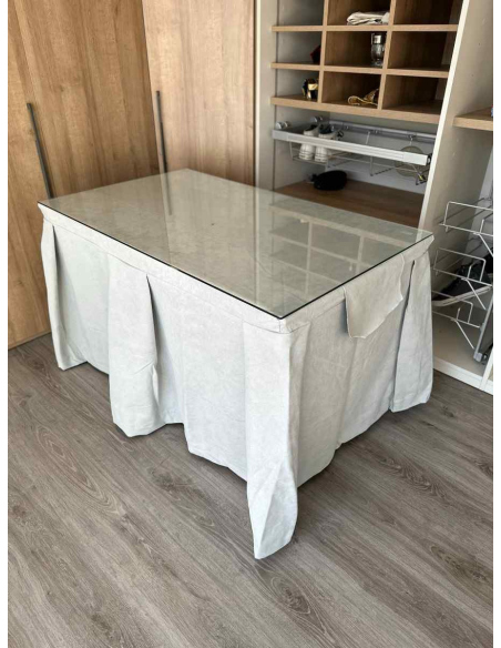 Ropa de Mesa Camilla Moderna Antimanchas color Gris Perla con Camino Gris Perla