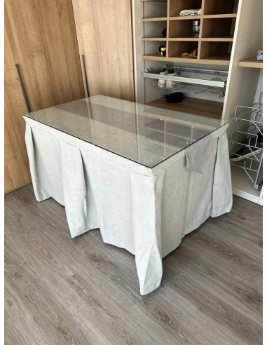 Ropa de Mesa Camilla Moderna Antimanchas color Gris Perla con Camino Gris Plata