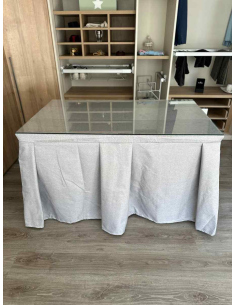 Ropa de Mesa Camilla Moderna Antimanchas color Gris Plata con Camino Gris Plata 2