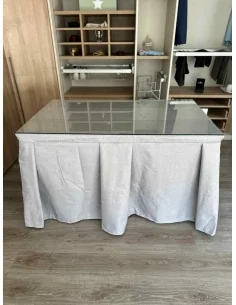 Ropa de Mesa Camilla Moderna Antimanchas color Gris Plata con Camino Gris Plata 2