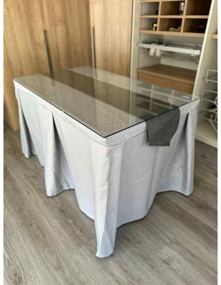 Ropa de Mesa Camilla Moderna Antimanchas color Gris Plata con Camino Marengo