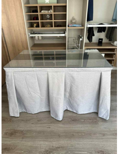 Ropa de Mesa Camilla Moderna Antimanchas color Gris Plata con Camino Marengo 2