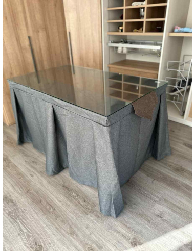 Ropa de Mesa Camilla Moderna Antimanchas color Marengo con Camino Chocolate