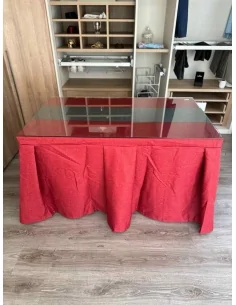 Ropa de Mesa Camilla Moderna Antimanchas color Rojo con Camino Marengo 2