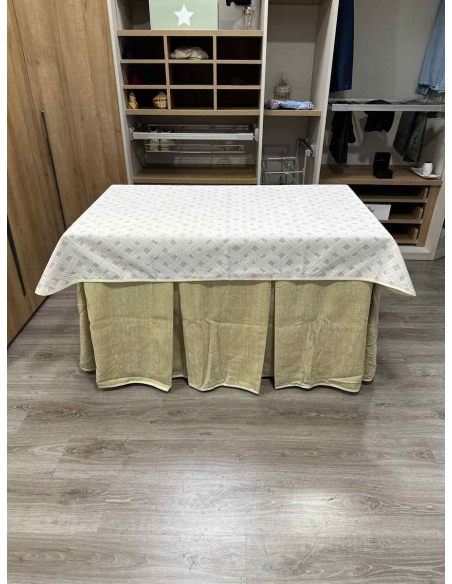 Conjunto Doble Grueso 10 Pliegues Beige con Tapete Lazos