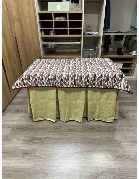 Conjunto Doble Grueso 10 Pliegues Beige con Tapete Red