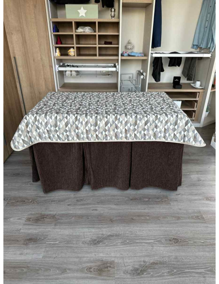 Conjunto Doble Grueso 10 Pliegues Chocolate con Tapete Sena