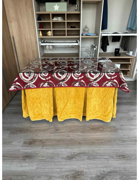 Conjunto Doble Grueso 10 Pliegues Mostaza con Tapete Eclipse