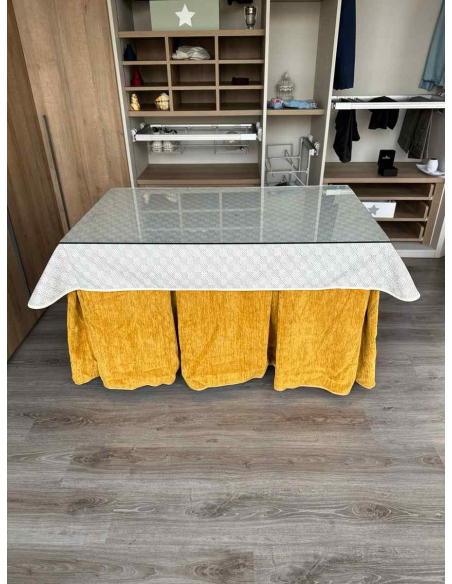 Conjunto Doble Grueso 10 Pliegues Mostaza con Tapete Crema