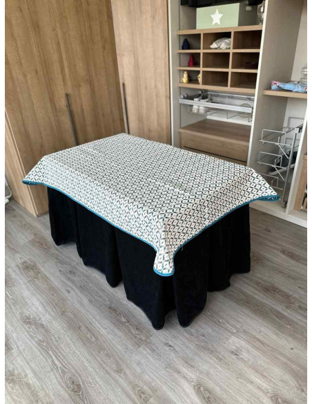 Conjunto Doble Grueso 10 Pliegues Negro con Tapete Geo